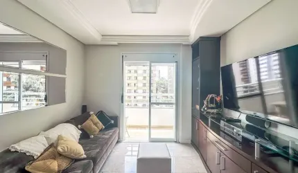 Apartamento de 151m² com 3 Quartos no Centro