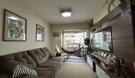 Apartamento de 122m² com 3 quartos sendo 1 suíte no Centro