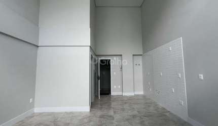Loft Moderno com Vaga de Garagem e 30,85m² Privativos no Cacupé