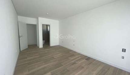 Apartamento de 230m² com 3 suítes em Cacupé