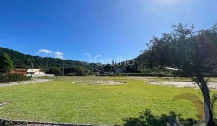 Terreno com 1.086 m² no bairro Canasvieiras