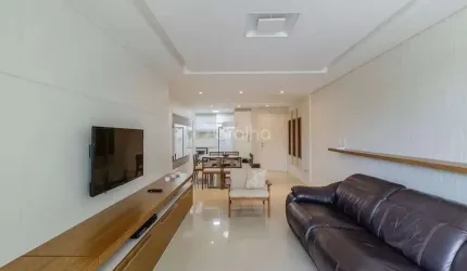 Apartamento de 135m² com 3 suítes em Canasvieiras