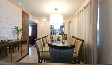 Casa de 168m² com 3 quartos sendo 2 suíte no Carianos