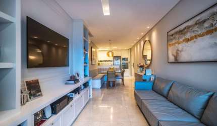 Apartamento de 74m² com 2 quartos sendo 1 suíte no Centro
