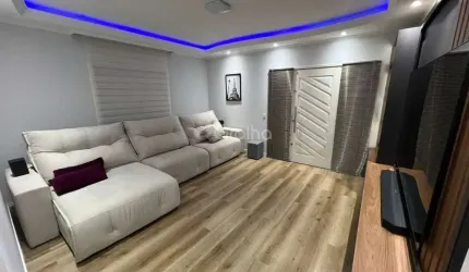 Casa de 200m² com 3 quartos sendo 1 suíte na Serraria em São José