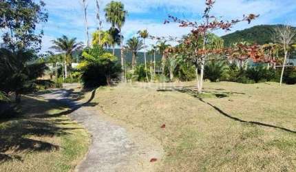 Terreno plano de 450m² em condomínio fechado na Vargem do Bom Jesus, Florianópolis