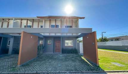Casa com 3 quartos no bairro Morro das Pedras em Florianópolis - SC
