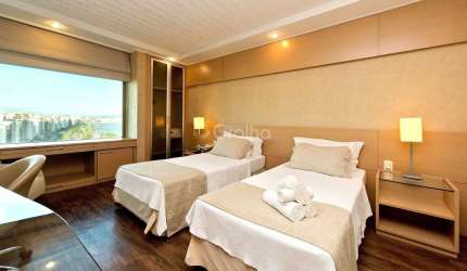 Apartamento de 27m² com 1 suíte no Centro