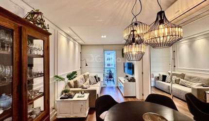 Apartamento de 81m² com 3 quartos sendo 1 suíte no Centro