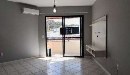 Apartamento de 88m² com 3 quartos na Trindade