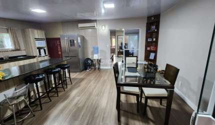 Casa de 100m² com 3 quartos sendo 1 suíte no bairro Bela Vista em Palhoça