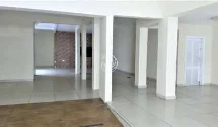 Loja de 390m² no bairro Centro