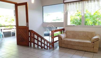 Casa Residencial de 5 dorms no bairro Jurerê Internacional