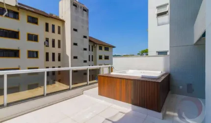 Apartamento de 108m² com 2 quartos sendo 1 suíte no Saco Grande