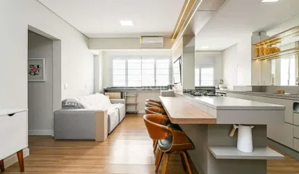 Apartamento de 2 dorms no bairro Agronômica