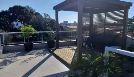 Casa Residencial de 3 dorms no bairro Ingleses