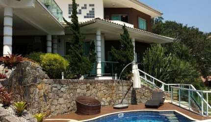 Casa Residencial de 4 dorms no bairro Bosque Das Mansões