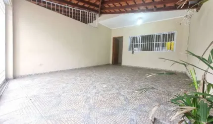 CASA - 03 DORM - OPORTUNIDADE!