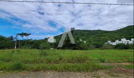 TERRENO EM CAMBORIÚ