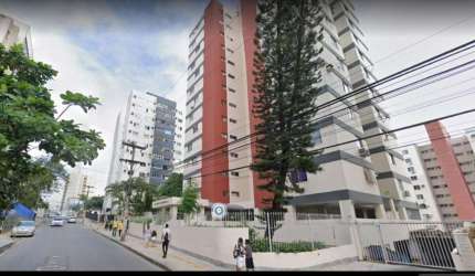 Apartamento em Brotas 2 quartos com dependência ,  portaria 24   e garagem coberta.