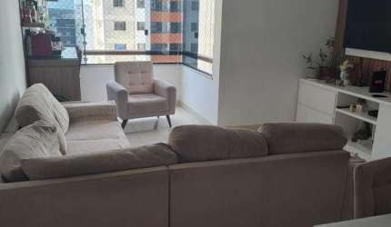 Apartamento com 3 quartos, sendo 1 suíte e 2 banheiros, em uma área privativa de 75m²