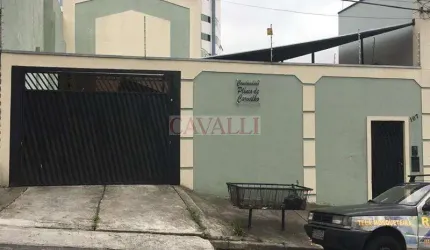 Sobrado em condomínio fechado