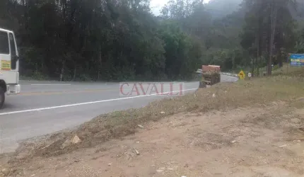 Ótimo Terreno de Frente Para a Rodovia Mogi Bertioga