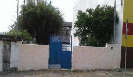 Terreno 500 m² bem localizado