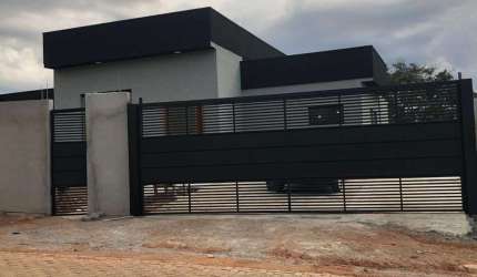 Casa com 3 quartos à venda na Rua Mauro Pereira de Barros, 435, Vila Dom Pedro, Atibaia, 190 m2 por R$ 1.500.000