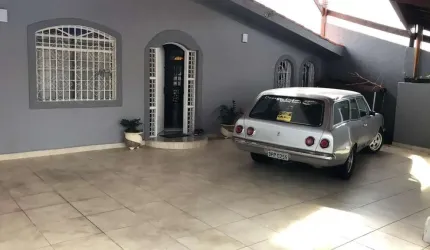 Casa com 3 quartos à venda na Rua Orquídea, 471, Nova Gardênia, Atibaia, 220 m2 por R$ 990.000