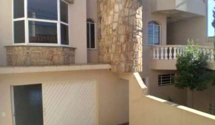 Casa com 3 quartos à venda na Rua Presidente Dutra, 202, Jardim Brasil, Atibaia, 443 m2 por R$ 1.500.000