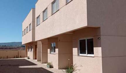Casa com 3 quartos para alugar na Avenida Presidente Vargas, 1496, Jardim das Cerejeiras, Atibaia, 90 m2 por R$ 2.150