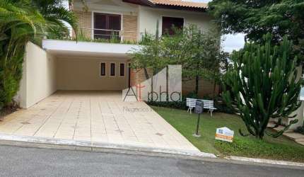 Casa em condomínio fechado com 3 quartos à venda na Topázio, 843, Alphaville, Santana de Parnaíba por R$ 2.600.000