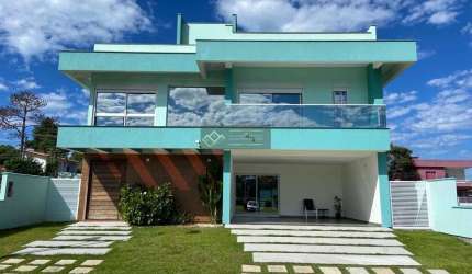 Casa à venda no bairro Rio Vermelho - Florianópolis/SC