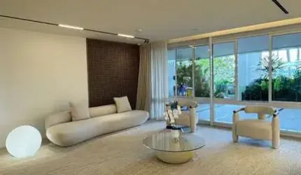 Apartamento Frente Mar no Edifício Ibiza Towers