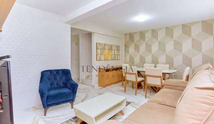 Sobrado com 4 quartos à venda, 162 m2 por R  649.000 - Xaxim - Curitiba PR