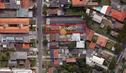 Terreno à venda, 660 m2 por R  985.000,00 - Capão Raso - Curitiba PR