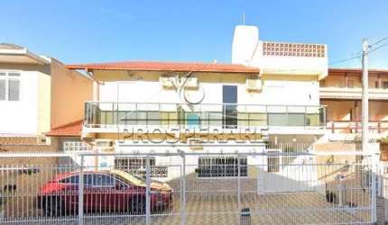 Prédio à venda na Rua das Flores, 218, Canasvieiras, Florianópolis por R$ 1.950.000