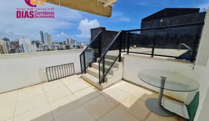 Vendo Apartamento Cobertura Duplex completamente reformada por decorador renomado  espaço gourmet com churrasqueira, piscina  e vista mar.