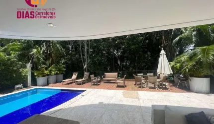 Vendo Casa Duplex em Alphaville I com 750m2, piscina privativa, 6/4, 4 suítes closet, 4 vagas cobertas total infraestrutura - Alphaville I - Salvador/BA.
