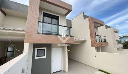 Sobrado Localizado no Bairro Órfãs