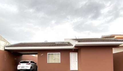 Casa localizada próxima ao Shopping Total
