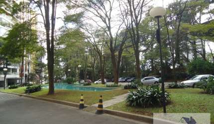 Apartamento em Jardim Morumbi  -  São Paulo
