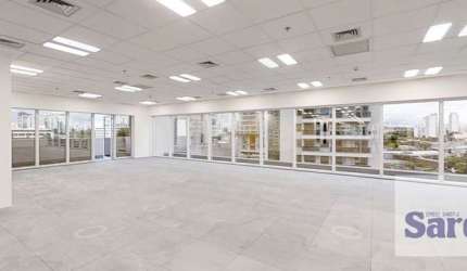 Sala Comercial em Vila Gertrudes com 16 Banheiros à Venda por R$ 4,2 mi e Locação por R$ 17,6 mil