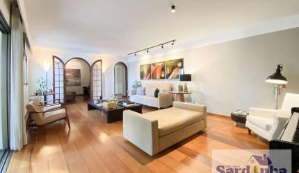 Venda de Apartamento em Vila Suzana - 4 Dormitórios, 161m²