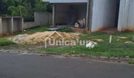 Casa em Condomínio para Venda no bairro Portal dos Lagos, 4 dorm, 4 suíte, 4 vagas, 466,92 m, 1000 m