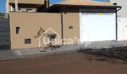 Casa para Venda no bairro Recanto das Primaveras I, 2 dorm, 1 suíte, 2 vagas, 110m2 m, 250m2 m