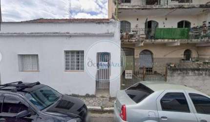 Casa em Vila Resende  -  Caçapava -  Casa a venda no centro de - Caçapava/SP  Excelente imóvel para comércio no centro de Caçapava - 3 dormitórios - sala; - cozinha; - Banheiro  - Quintal espaçoso com