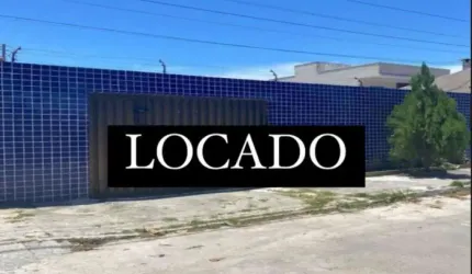 Casa ampla com piscina e 2 dormitórios para alugar por R$ 1.700- Arembepe - Camaçari/BA