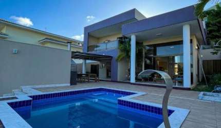 Casa de Luxo á venda, 4/4 sendo 3 suítes. Alphaville Litoral Norte-Abrantes.